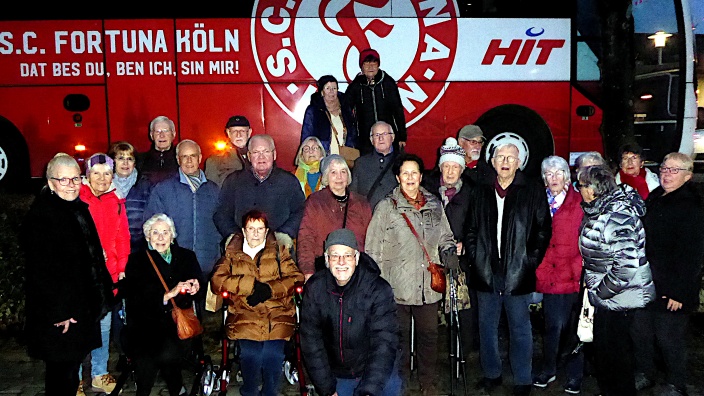 Brühler Senioren-Union besuchte Monschauer Weihnachtsmarkt